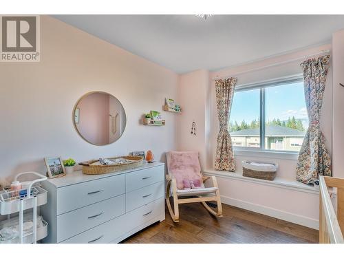 2140 15 Avenue Se, Salmon Arm, BC - Indoor Photo Showing Bathroom