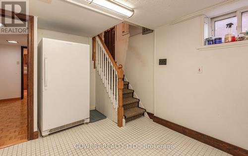 952 Coxwell Avenue, Toronto, ON - Indoor Photo Showing Other Room