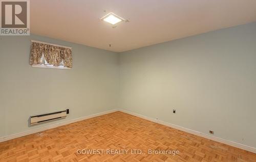 952 Coxwell Avenue, Toronto, ON - Indoor Photo Showing Other Room