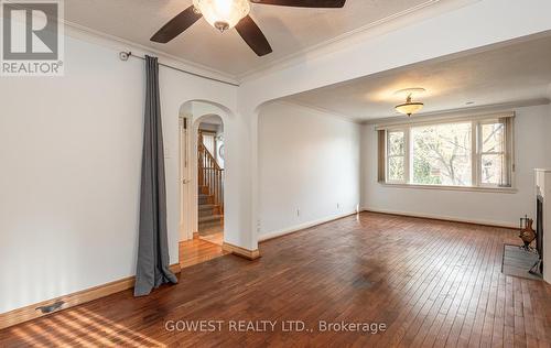 952 Coxwell Avenue, Toronto, ON - Indoor Photo Showing Other Room