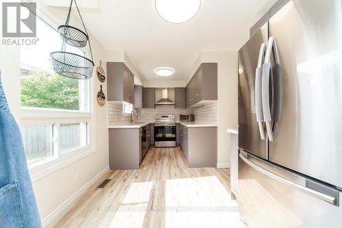 1 Prout Drive, Clarington, ON - Indoor Photo Showing Kitchen