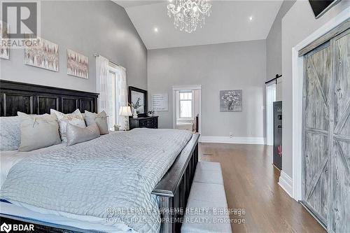 436 8Th Concession Road E, Hamilton, ON - Indoor Photo Showing Bedroom