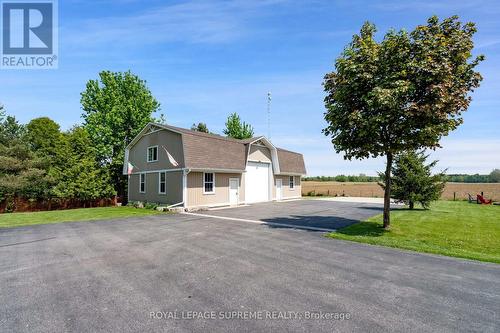 436 8Th Concession Road E, Hamilton, ON - Outdoor