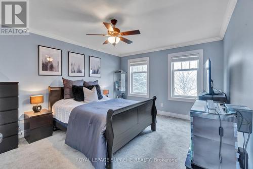 436 8Th Concession Road E, Hamilton, ON - Indoor Photo Showing Bedroom