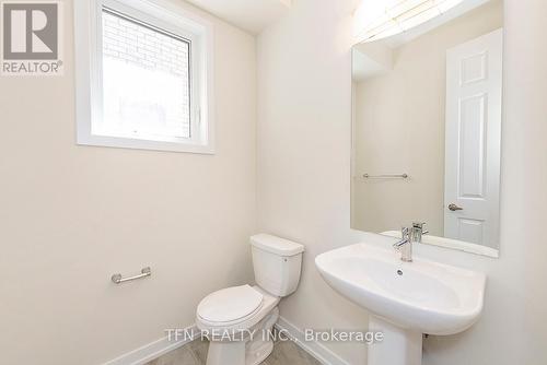 109 Higgins Avenue, Thorold, ON - Indoor Photo Showing Bathroom