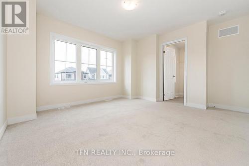 109 Higgins Avenue, Thorold, ON - Indoor Photo Showing Other Room