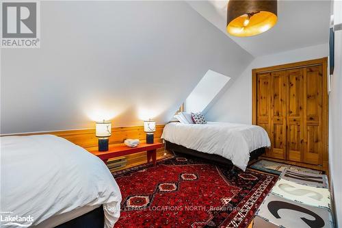 109 Valley View Court, Blue Mountains, ON - Indoor Photo Showing Bedroom