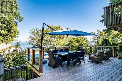 822 Danforth Place, Burlington, ON - Outdoor With Deck Patio Veranda With Exterior