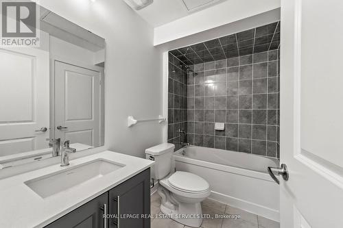 L113 - 9560 Islington Avenue, Vaughan, ON - Indoor Photo Showing Bathroom