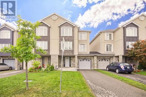 176 Matthew Boyd Crescent, Newmarket, ON - Outdoor With Facade