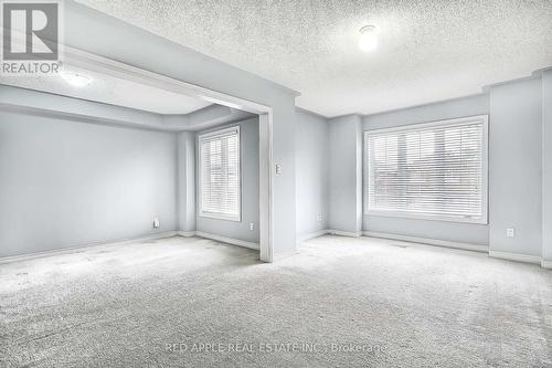 176 Matthew Boyd Crescent, Newmarket, ON - Indoor Photo Showing Other Room