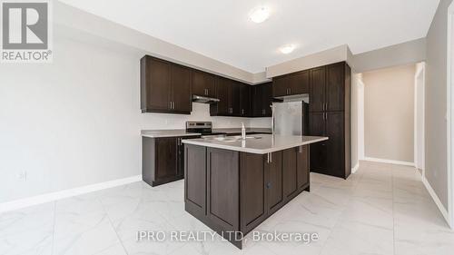 20 Ludlow Drive, Barrie, ON - Indoor Photo Showing Kitchen