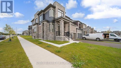 20 Ludlow Drive, Barrie, ON - Outdoor With Facade