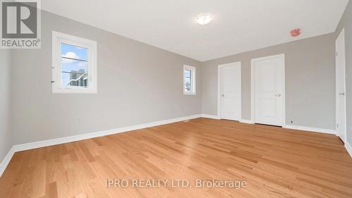 20 Ludlow Drive, Barrie, ON - Indoor Photo Showing Other Room