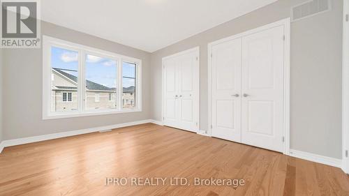 20 Ludlow Drive, Barrie, ON - Indoor Photo Showing Other Room