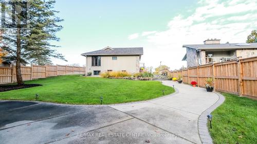 138 Glenwood Drive, Wasaga Beach, ON - Outdoor With Backyard