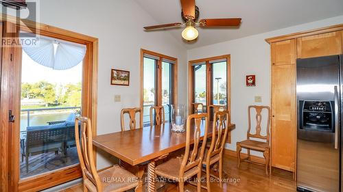 138 Glenwood Drive, Wasaga Beach, ON - Indoor Photo Showing Dining Room