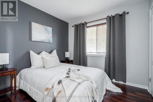 19 Lynden Street, Collingwood, ON - Indoor Photo Showing Bedroom