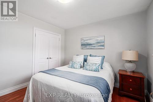 19 Locke Avenue, Clearview, ON - Indoor Photo Showing Bedroom