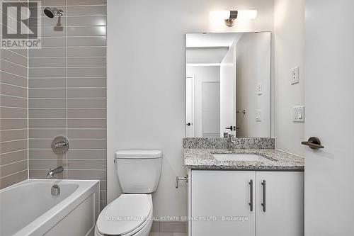 410 - 345 Wheat Boom Drive, Oakville, ON - Indoor Photo Showing Bathroom