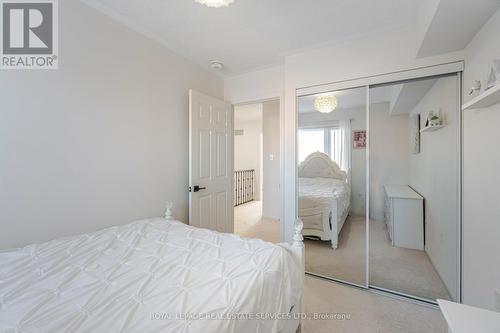 48 - 250 Sunny Meadow Boulevard, Brampton, ON - Indoor Photo Showing Bedroom