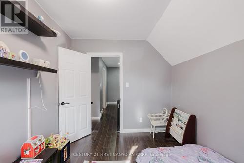 603 Erie Street, Warwick (Watford), ON - Indoor Photo Showing Bedroom