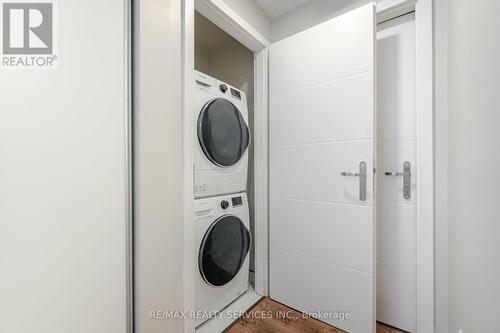 407 - 60 Frederick Street, Kitchener, ON - Indoor Photo Showing Laundry Room