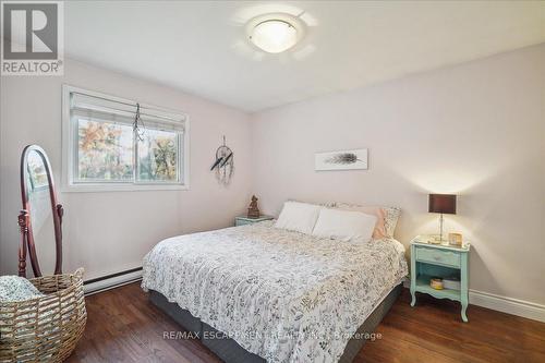 255 Brown Street, Gravenhurst, ON - Indoor Photo Showing Bedroom