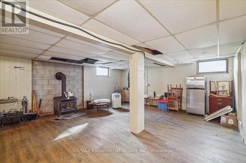 255 Brown Street, Gravenhurst, ON - Indoor Photo Showing Basement