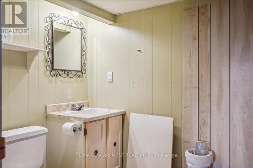 255 Brown Street, Gravenhurst, ON - Indoor Photo Showing Bathroom