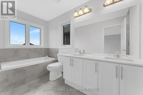 726 Khalsa Drive, Woodstock, ON - Indoor Photo Showing Bathroom