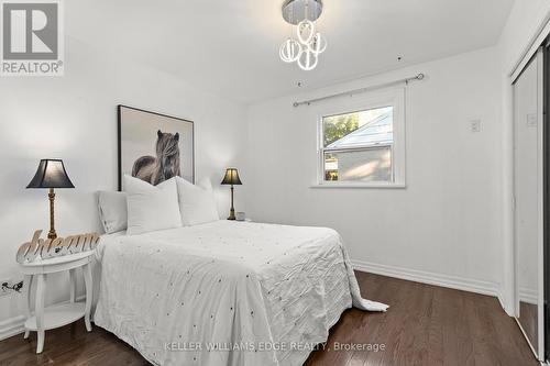 450 East 37Th Street, Hamilton, ON - Indoor Photo Showing Bedroom