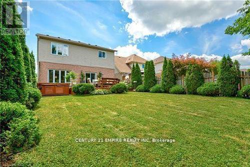 230 Doon Mills Drive, Kitchener, ON - Outdoor