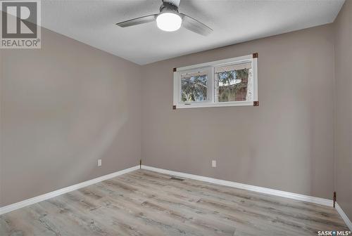 401 St Laurent Crescent, Saskatoon, SK - Indoor Photo Showing Other Room