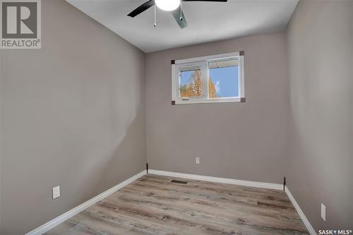 401 St Laurent Crescent, Saskatoon, SK - Indoor Photo Showing Other Room