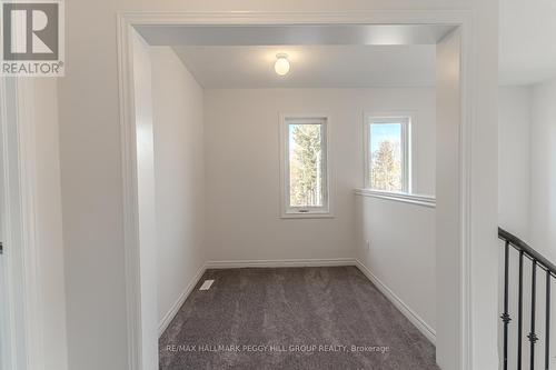 17 Baycroft Boulevard, Essa, ON - Indoor Photo Showing Other Room