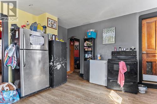 185 Hastings Street N, Bancroft, ON - Indoor Photo Showing Laundry Room