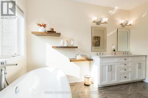 158 Mennill Drive, Springwater, ON - Indoor Photo Showing Bathroom