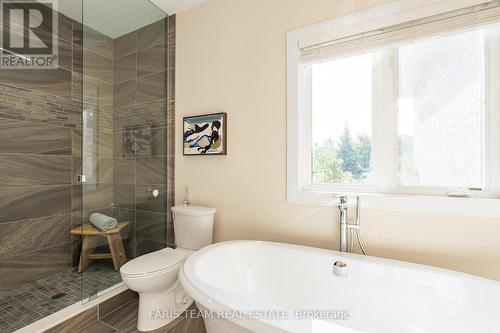 158 Mennill Drive, Springwater, ON - Indoor Photo Showing Bathroom