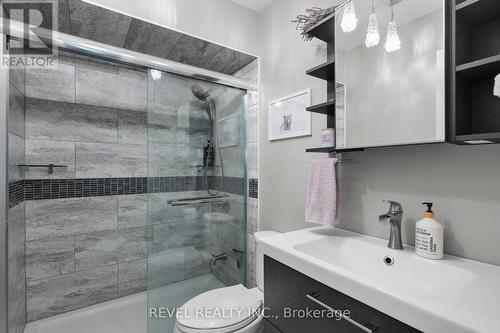 70 Huronwoods Drive, Oro-Medonte, ON - Indoor Photo Showing Bathroom