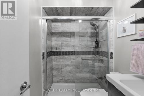 70 Huronwoods Drive, Oro-Medonte, ON - Indoor Photo Showing Bathroom