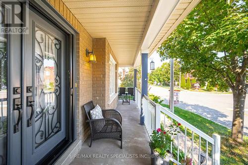 44 Kershaw Street, Brampton, ON - Outdoor With Deck Patio Veranda With Exterior