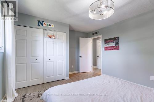 5039 Stenzel Court, Lincoln, ON - Indoor Photo Showing Bedroom