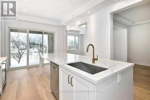 5 - 11 Bay Street E, Blue Mountains, ON - Indoor Photo Showing Kitchen