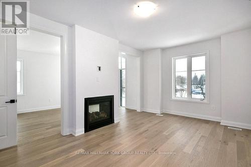 5 - 11 Bay Street E, Blue Mountains, ON - Indoor With Fireplace