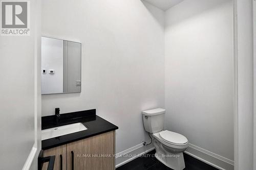 23 Waterview Lane, Blue Mountains, ON - Indoor Photo Showing Bathroom