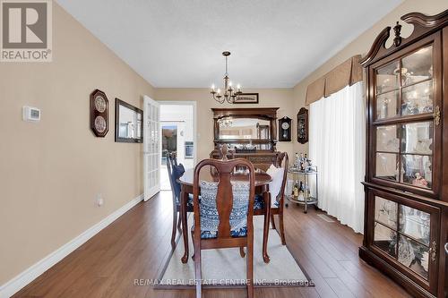 117 Olive Street, Grimsby, ON - Indoor Photo Showing Dining Room