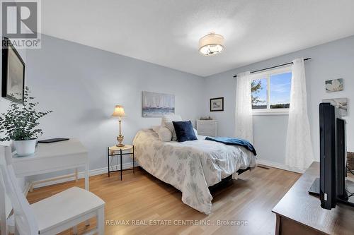 117 Olive Street, Grimsby, ON - Indoor Photo Showing Bedroom