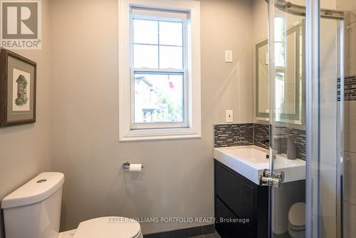 73 Hanna Road, Toronto, ON - Indoor Photo Showing Bathroom