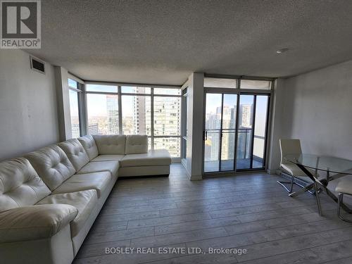 4503 - 15 Fort York Boulevard, Toronto, ON - Indoor Photo Showing Living Room